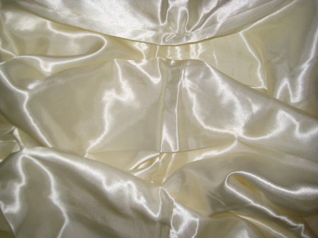 NEW IVORY SATIN WEDDING DECORATING FABRIC ROLL 40 YRDS  