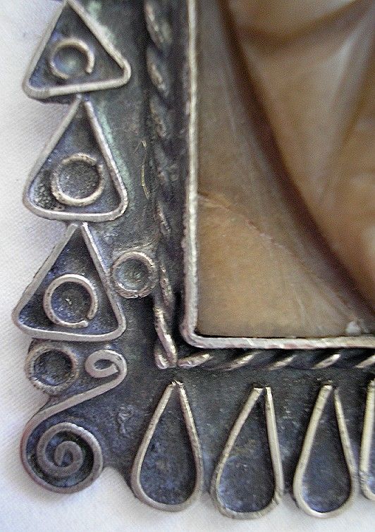 ESTATE BROOCH MEXICAN SILVER CARVED STONE FACE  