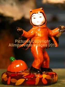 Dept 56 Snow Village TRICK OR TREAT KIDS 54937 MinT  