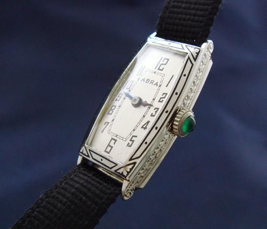 LOVELY Ladies 18k White Gold Abra Wire Lug Watch   SERVICED