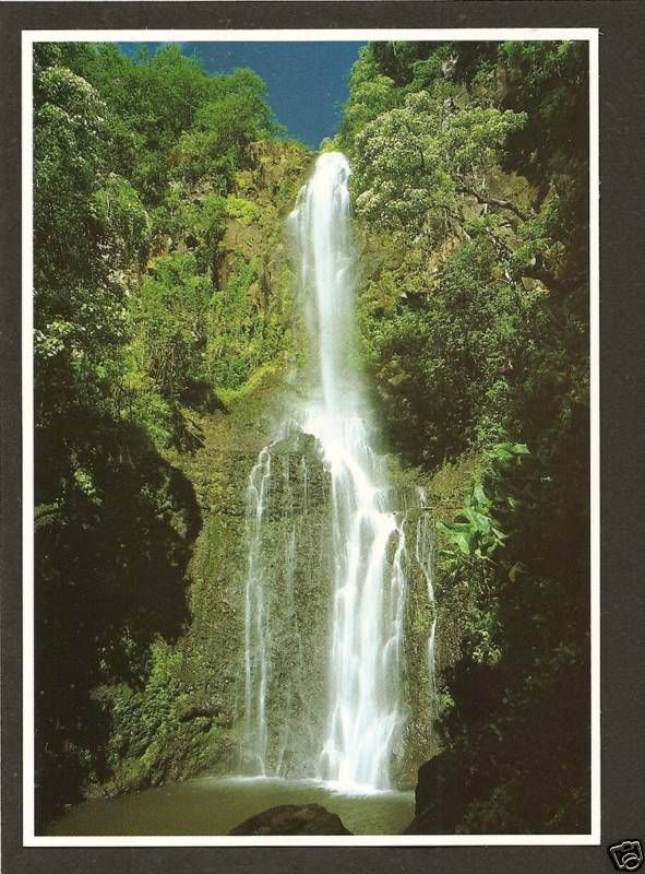 WAILUA FALLS, ON THE ROAD TO HANA, MAUI, HAWAII *  