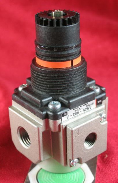 AR 25 N02 Z SMC Valve 7 125lb Air Pneumatic Regulator  