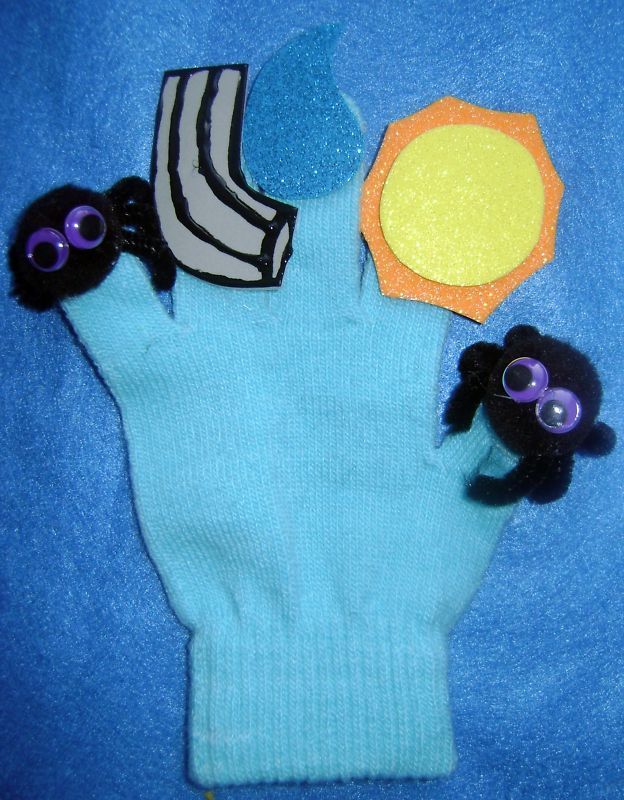 NEW THE ITSY BITSY SPIDER PUPPET GLOVE SET  