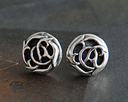 UNIQUE 100% SOLID STERLING SILVER STUD EARRING  