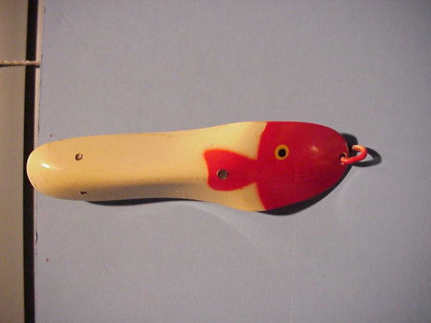 Vintage Pflueger Red White Painted Chum Spoon  