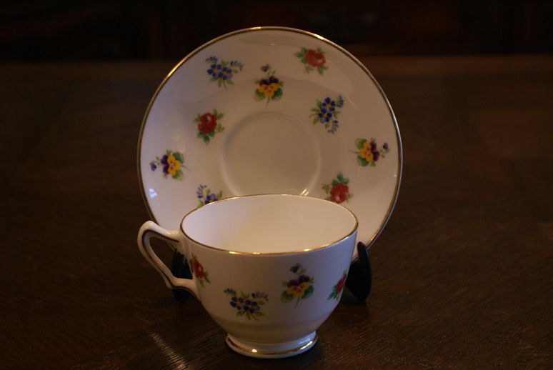 Crown Staffordshire Fine Bone China Cup & and Saucer Plate Dish Dishes 