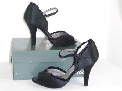 Me Too Jess12 Black Satin Heels Sandals Shoes 7 M  