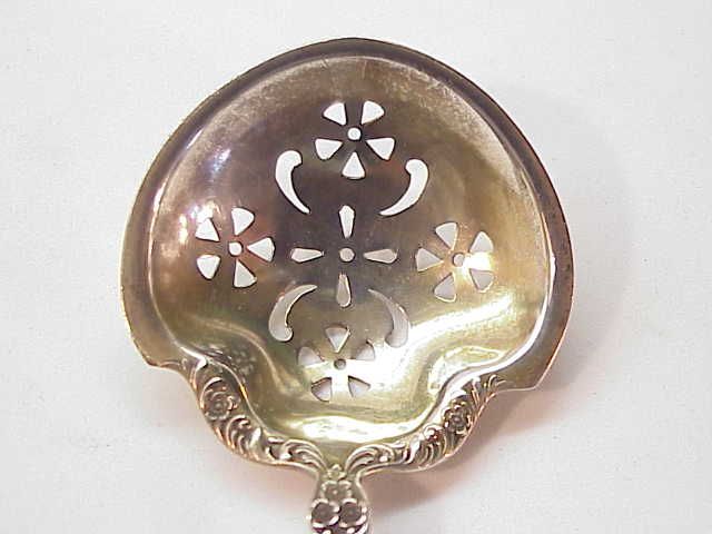 GORHAM BUTTERCUP STERLING SILVER~NUT SPOON ALMOND SCOOP  