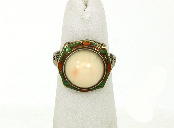 VINTAGE ART DECO 10K GOLD & CORAL ENAMEL BAND RING  