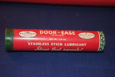 Vintage advertising cans of Automotive Lubricant  