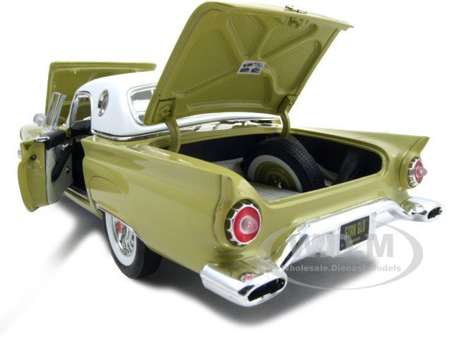 1957 FORD THUNDERBIRD INCA GOLD 118 1 OF 500 ERTL  