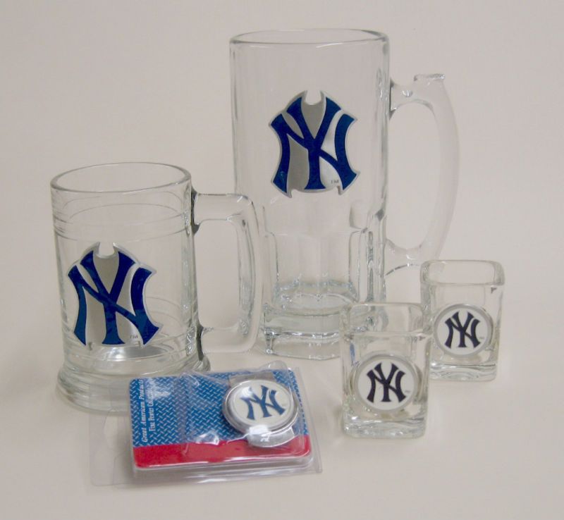 New York Yankees Beer Mugs & shot glasses set Engraved  