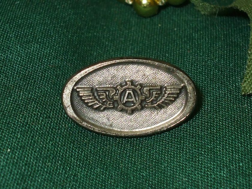 TIE TACK DIEGES & CLUST LOGO FOR AIRLINE MECHANICS(?) UKNOWN ERA 