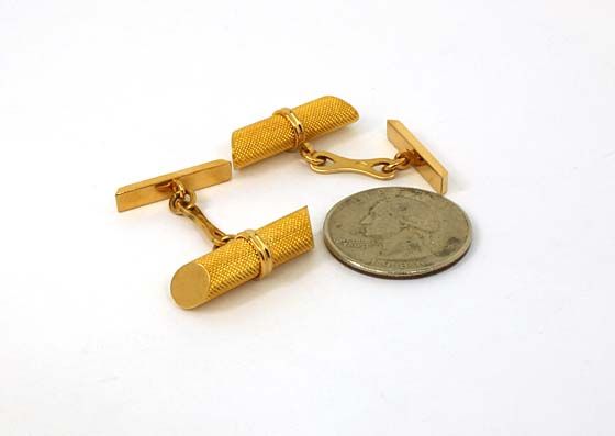 HANDSOME 18K GOLD TEXTURED INTRICATE MENS CUFFLINKS  