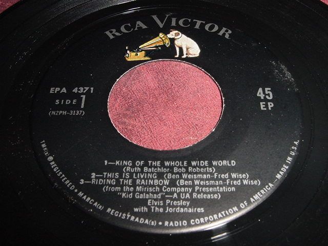 ep rca victor epa 4371 record is in vg++ condition comes in paper 