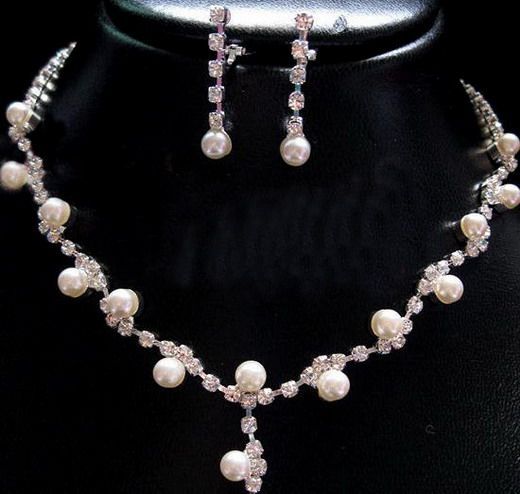 BRIDAL BRIDESMAID WEDDING JEWELRY FAUX PEARL FINE CHARMING NECKLACE 