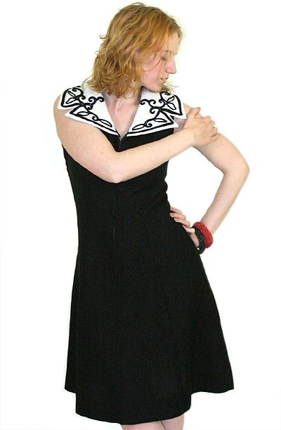 VINTAGE R & K ORIGINALS SPANISH PINUP GIRL A LINE DRESS  