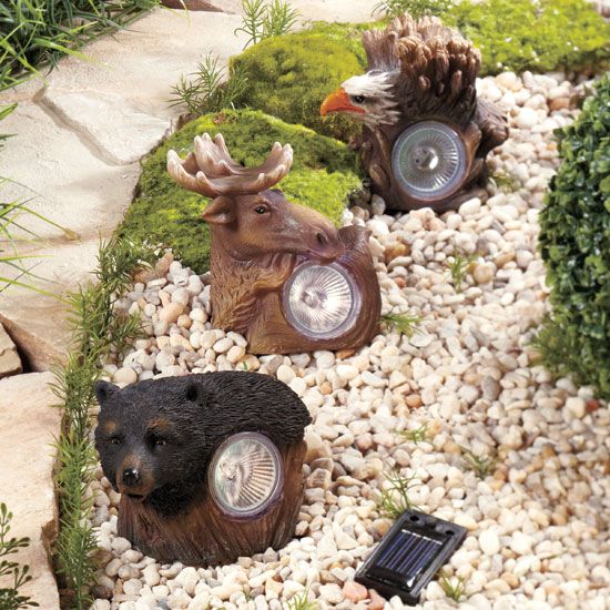 New ~ SOLAR WILDLIFE PATH LIGHTS ~ Eagle Bear Moose  