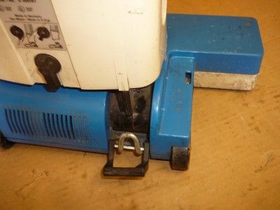 WINDSOR VERSAMATIC VSE 1/3 14 COMMERCIAL VACUUM  